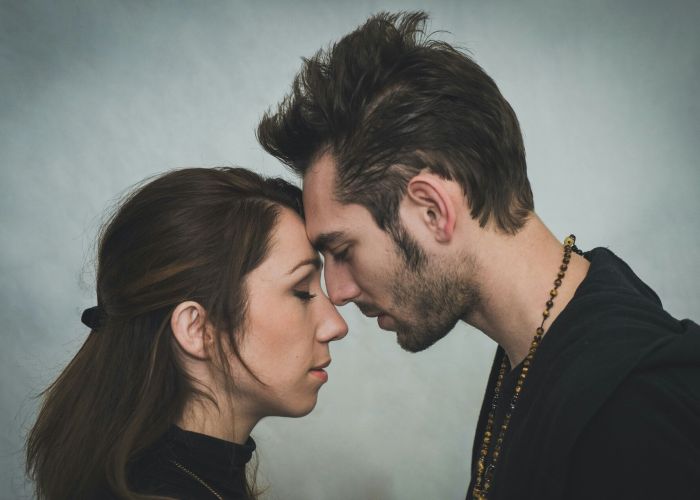 L'envers du désir : les zones d'ombre de la passion amoureuse