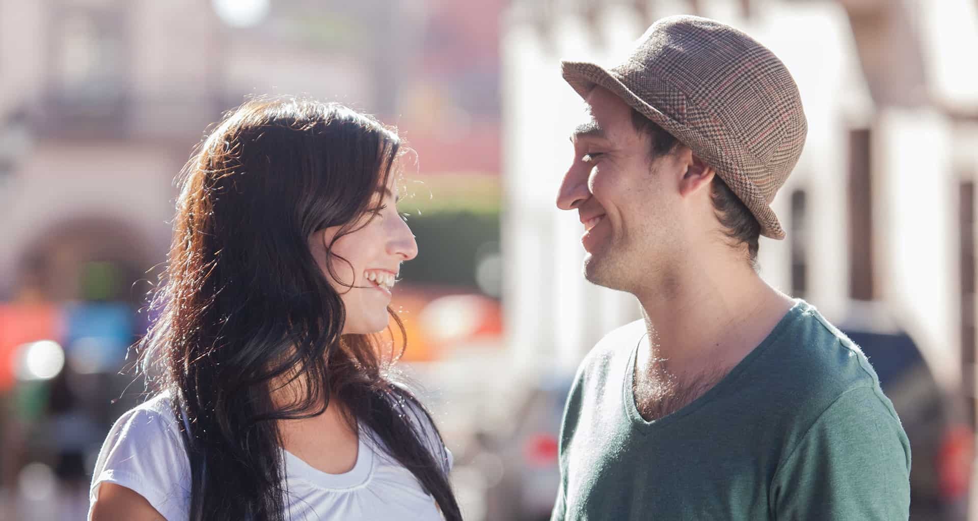 Comment aborder un rendez-vous amoureux quand on est atypique